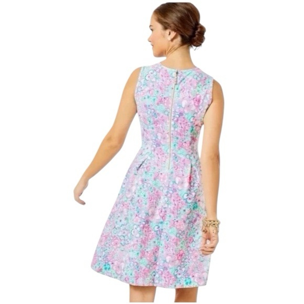 Lilly Pulitzer Kinsey Dress in Resort White Love Bug Sz XS - Picture 2 of 13